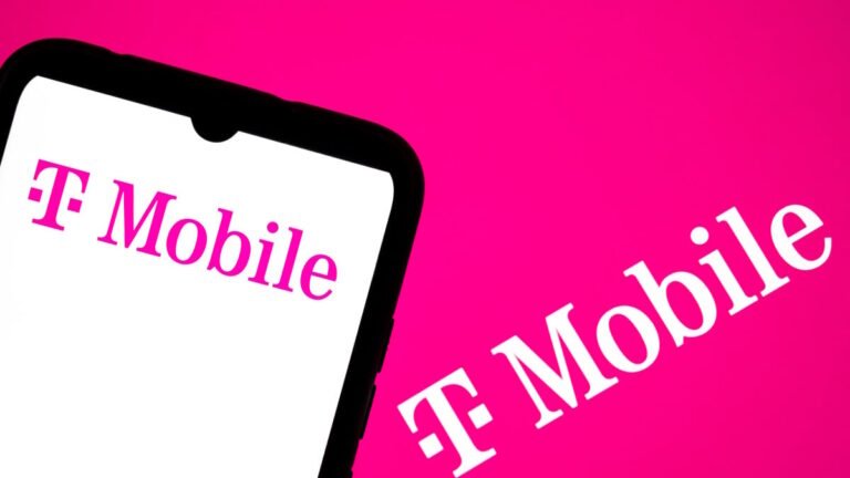 A T-Mobile irá automaticamente mudar alguns dos antigos planos de telefone para planos mais caros.