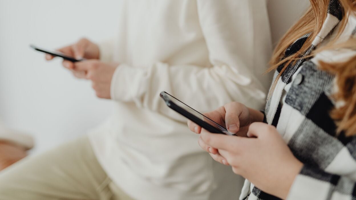 People holding phone
